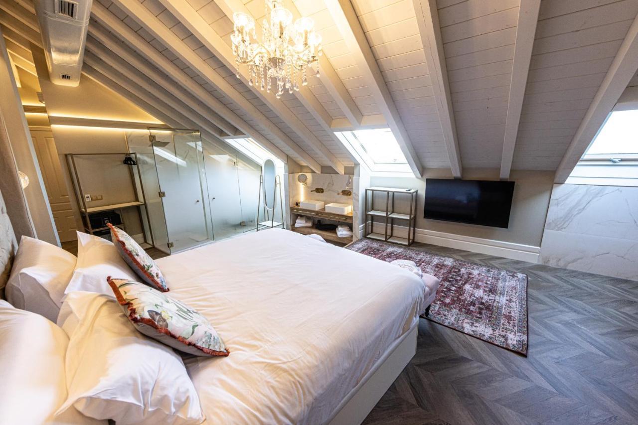 Hospedium Hotel Barometro De 卡马里纳斯 外观 照片